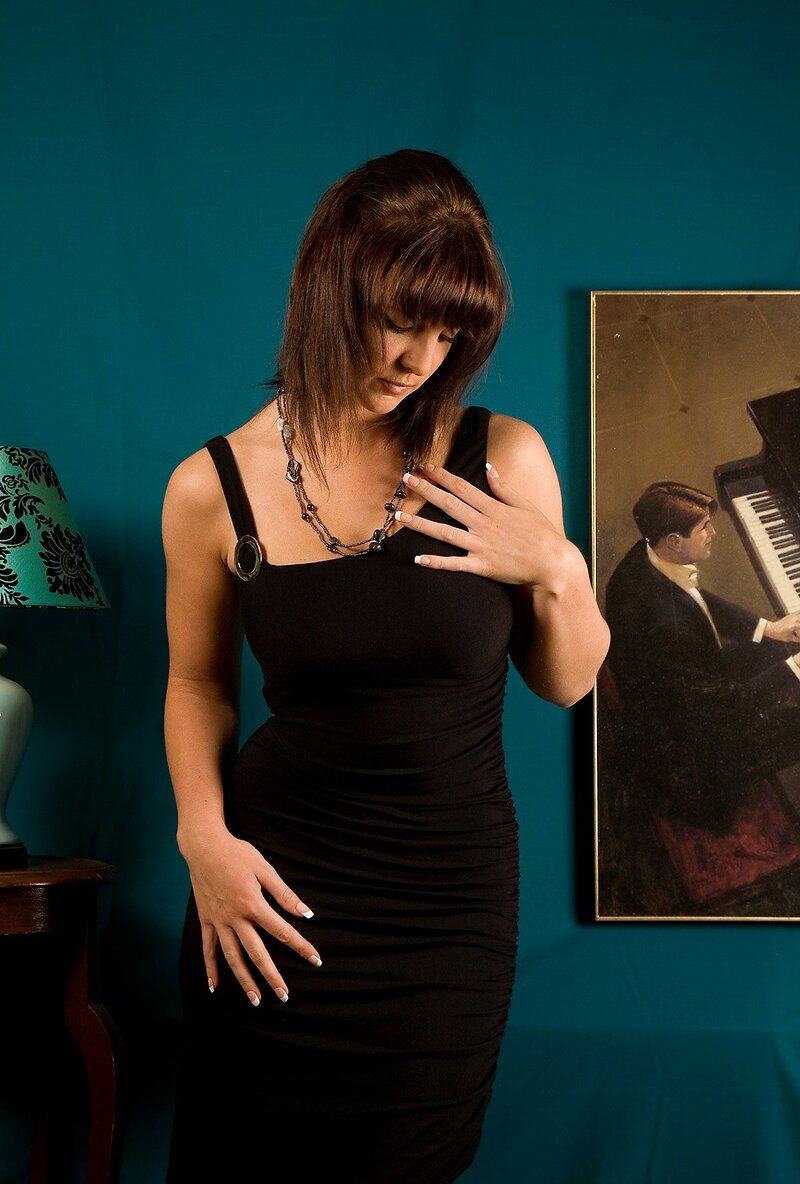 Елена, 25 лет, 2 размер груди